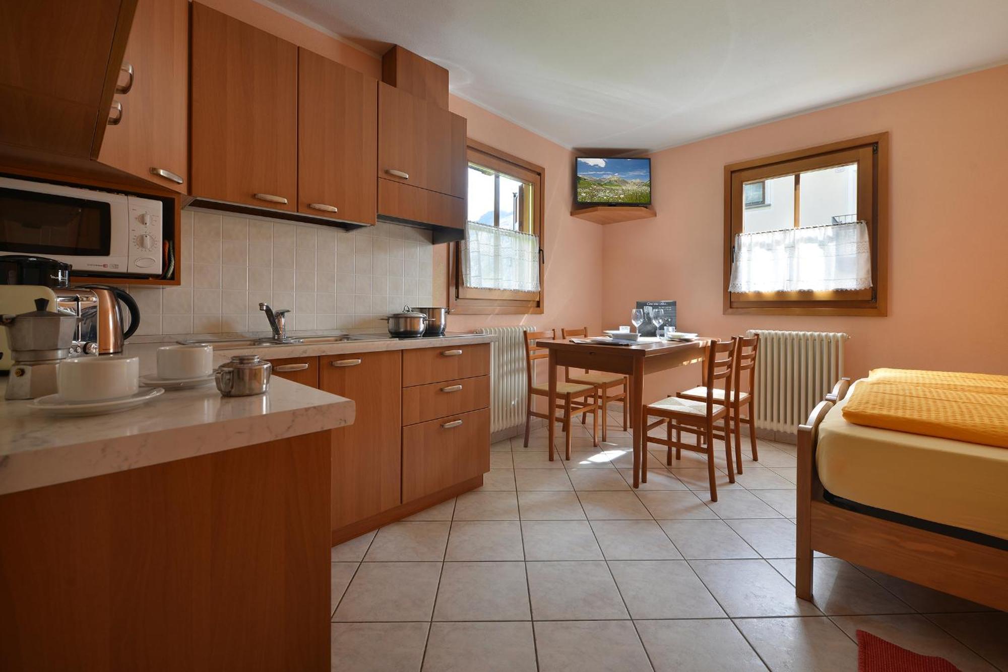 Bait Dal Canton Apartment *