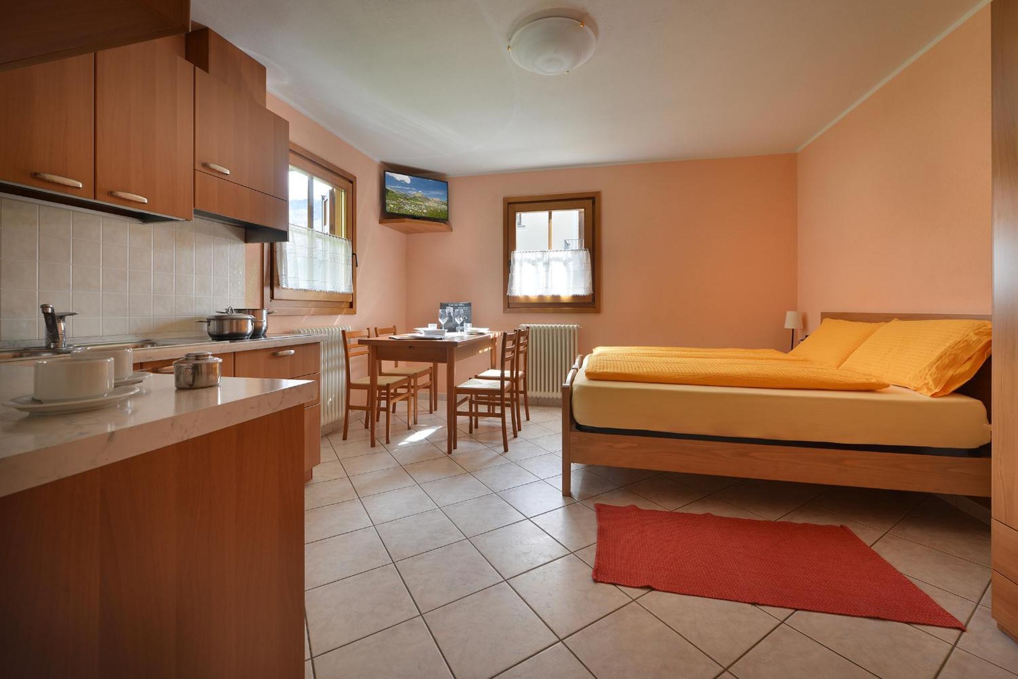 Bait Dal Canton Apartment *